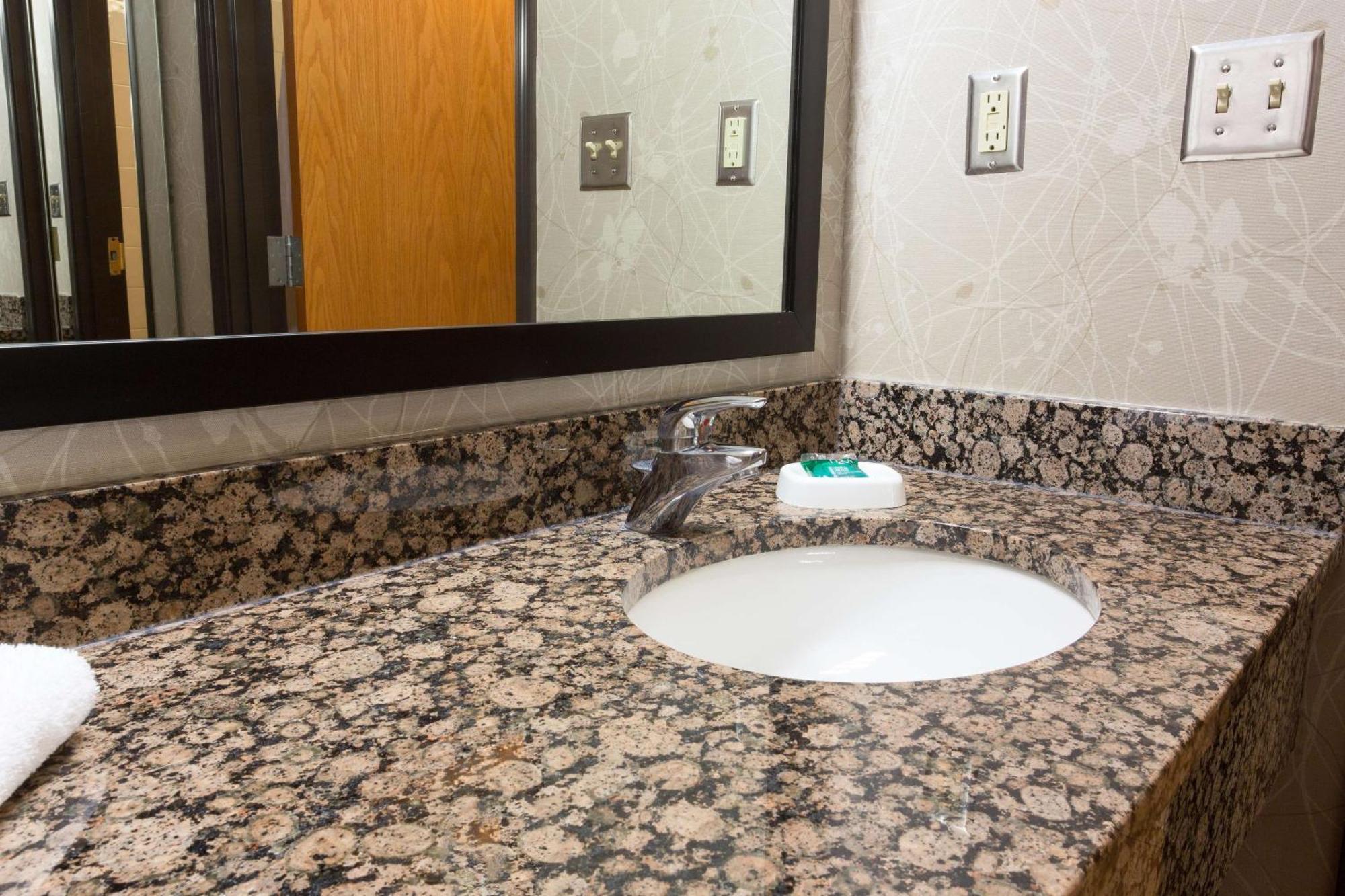 Drury Inn & Suites San Antonio North Stone Oak Bagian luar foto